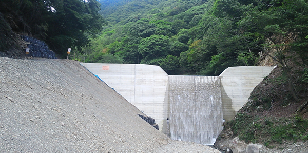 河川／砂防堰堤工事